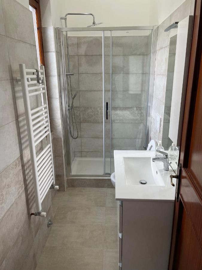 Appartamento In Villa Con Giardino Vicino Al Mare Bella Farnia Exterior photo