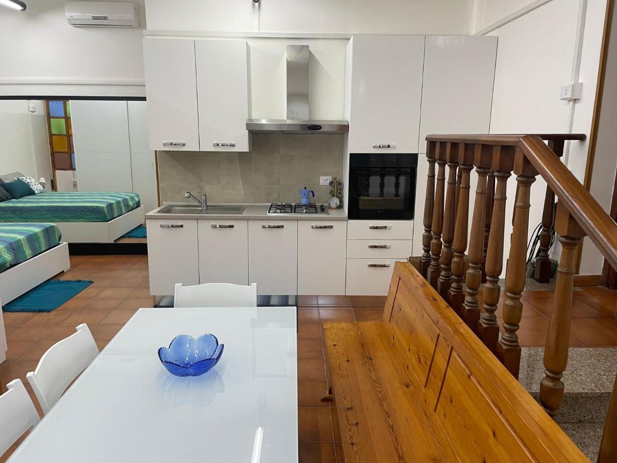Appartamento In Villa Con Giardino Vicino Al Mare Bella Farnia Exterior photo